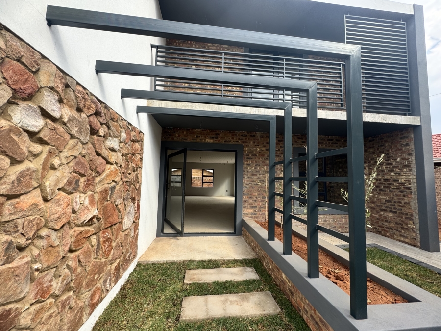 3 Bedroom Property for Sale in Flamwood North West